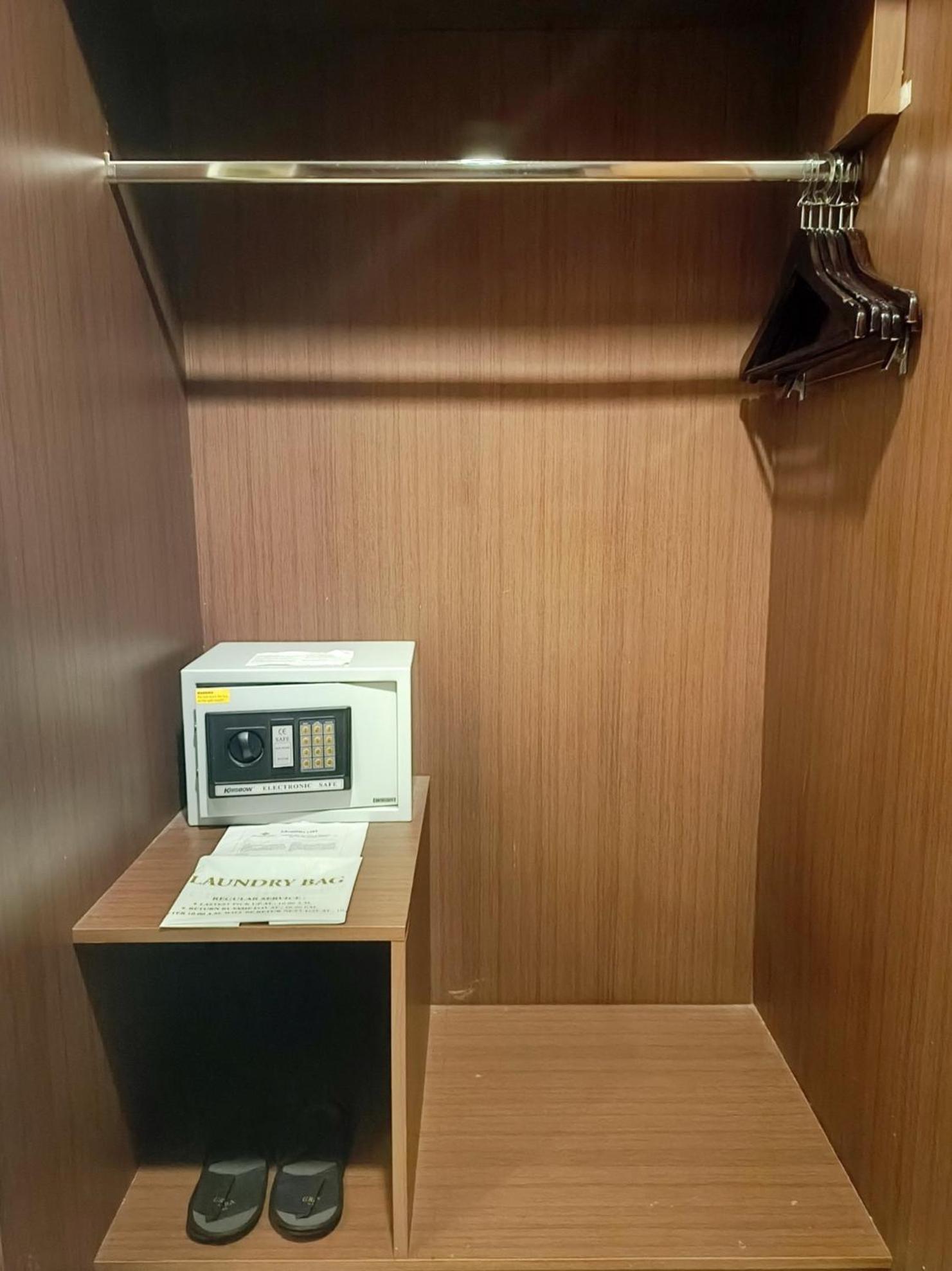 Grand Cakra Hotel Malang Dış mekan fotoğraf