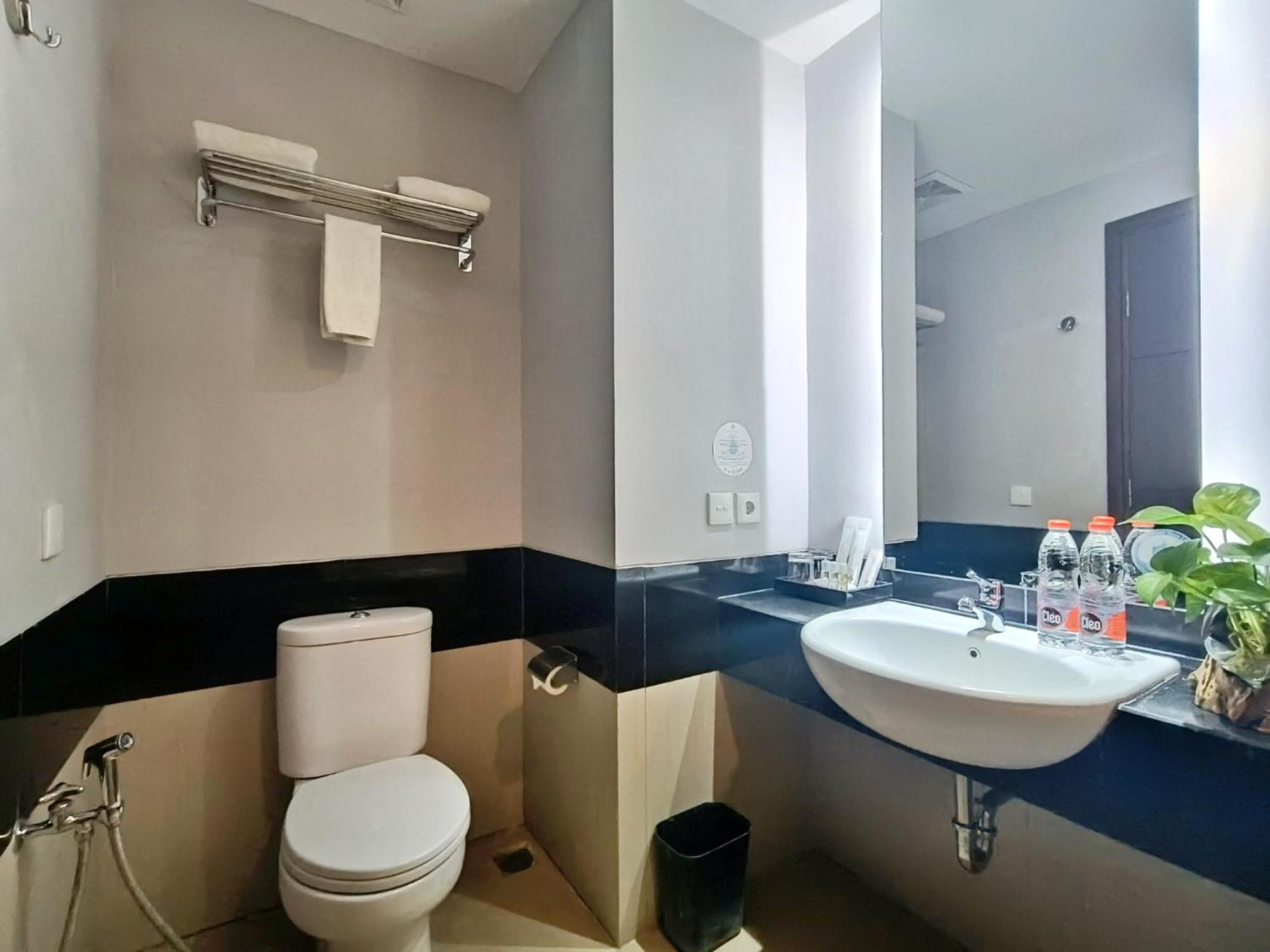 Grand Cakra Hotel Malang Dış mekan fotoğraf