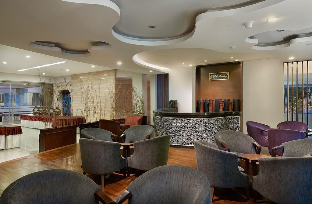 Grand Cakra Hotel Malang Dış mekan fotoğraf