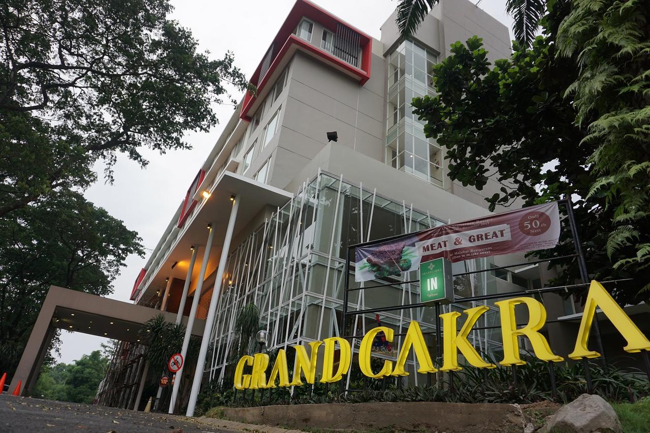 Grand Cakra Hotel Malang Dış mekan fotoğraf