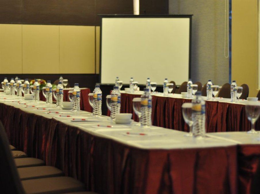 Grand Cakra Hotel Malang Dış mekan fotoğraf