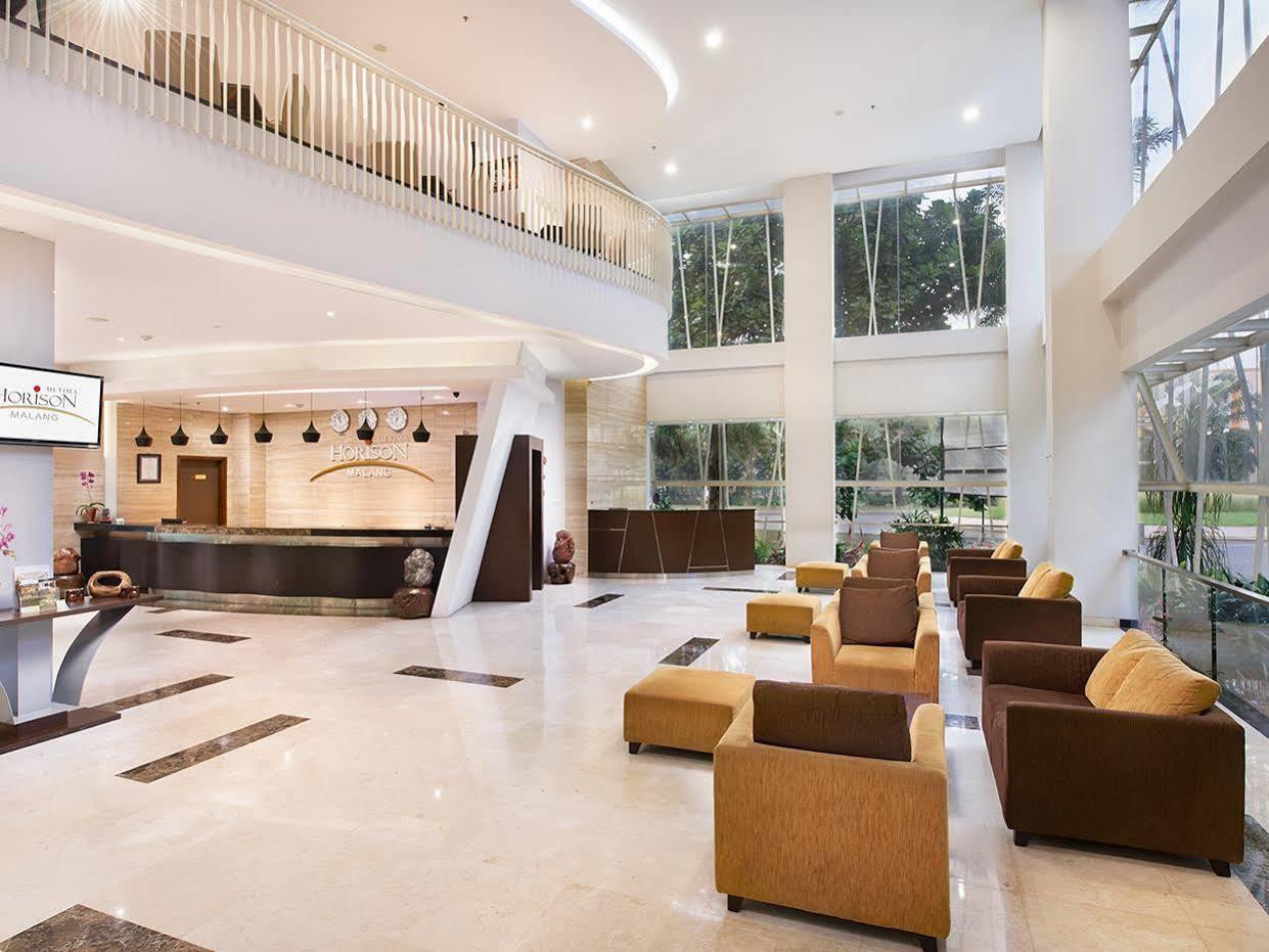 Grand Cakra Hotel Malang Dış mekan fotoğraf