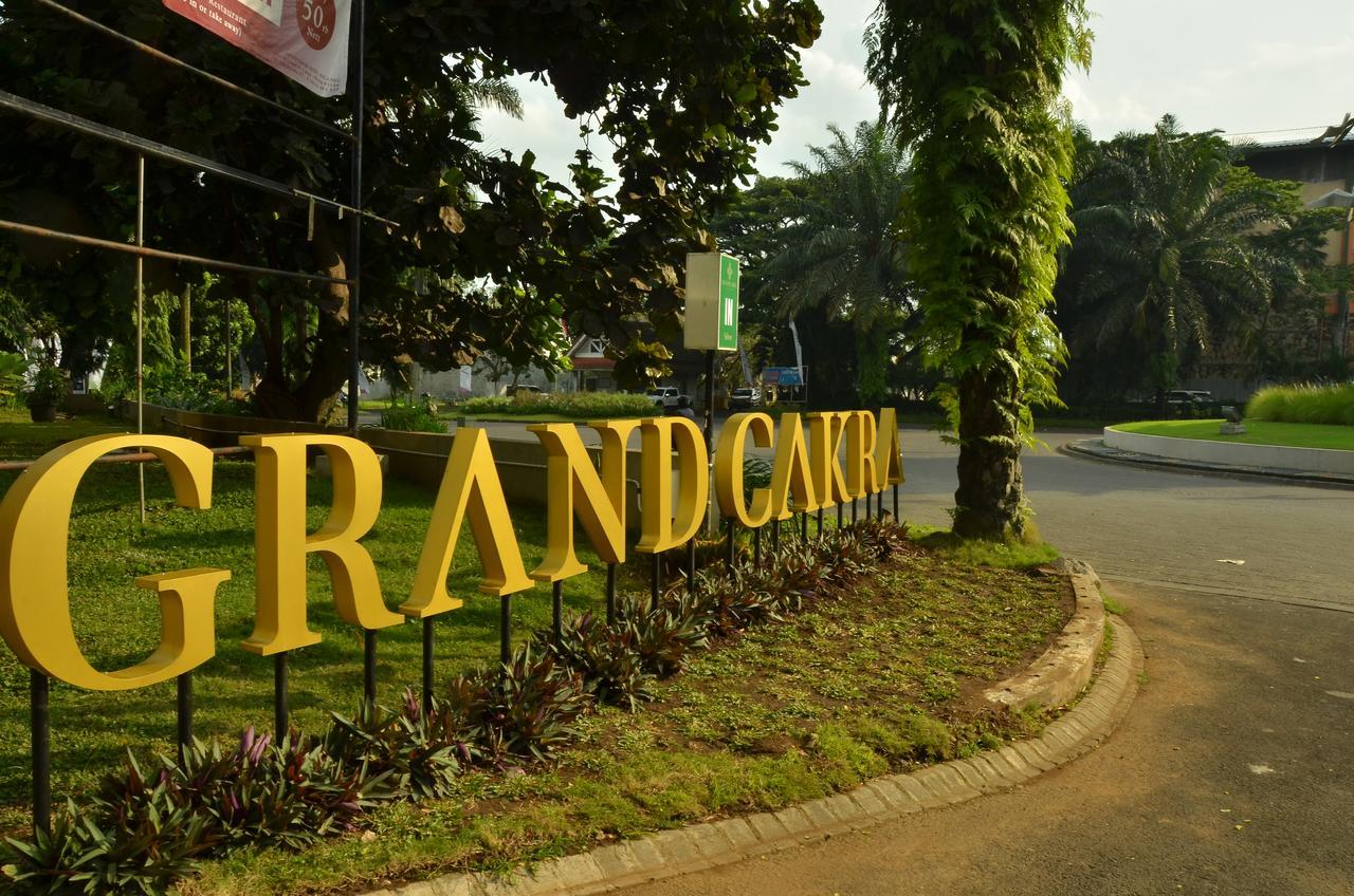 Grand Cakra Hotel Malang Dış mekan fotoğraf