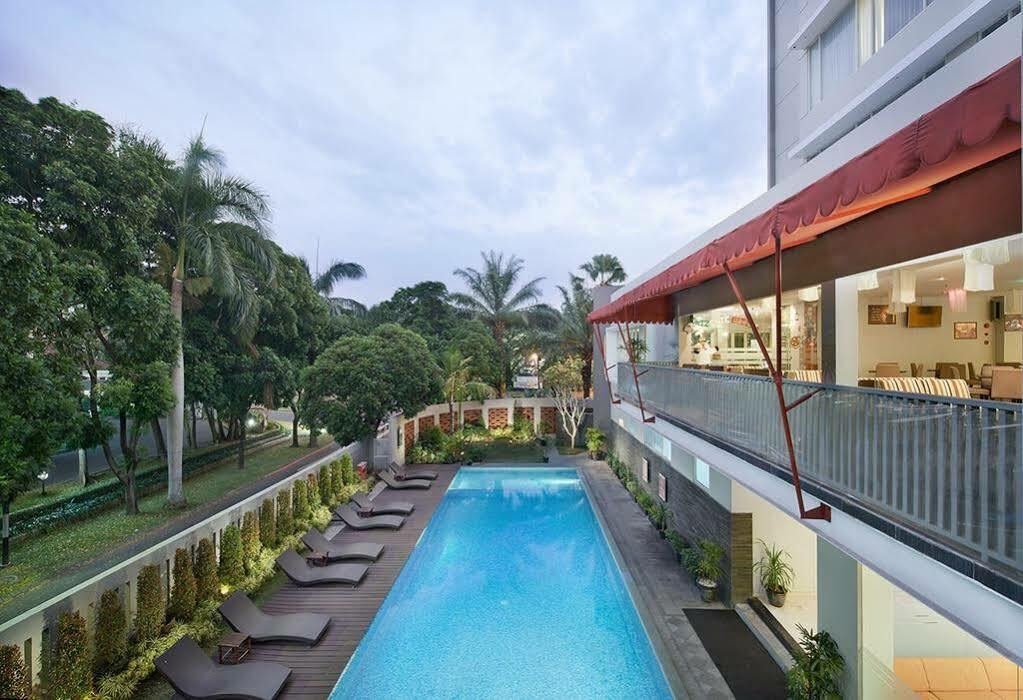 Grand Cakra Hotel Malang Dış mekan fotoğraf