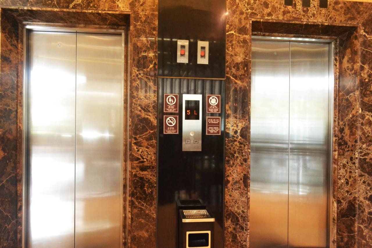 Grand Cakra Hotel Malang Dış mekan fotoğraf